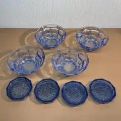 【昭和レトロ】ブルーガラス デザートボウル 4客セット　小皿　コースター　セットのサムネイル