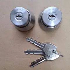 Item thumbnail for item 594589e3-7c19-44d7-a572-6834e9599346