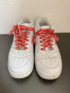 Nike Air Force 1 Supreme 赤シューレース