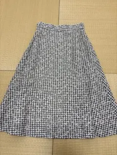 スウィングル　チェック柄フレアスカート