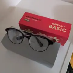 JINS　花粉メガネ