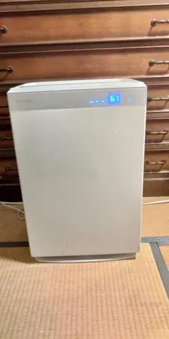 DAIKIN 空気清浄機 MCK70XY-W ホワイト - メルカリ