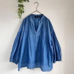UNIT ITLED 大きいサイズ　コットンシルク　ブルー　ピンタックブラウス