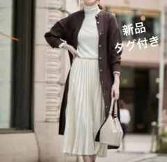 新品　23区 中村アンさん着用 サテンプリーツライクスカート　ロングスカート