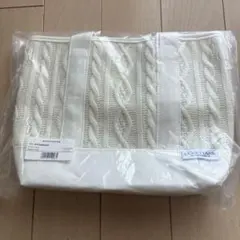 新品★ロクシタン　ノベルティ　真っ白がかわいいニットトートバッグのサムネイル