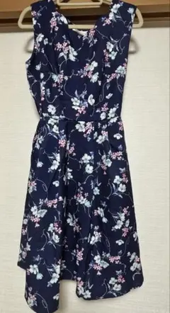 tocco closet 花柄ノースリーブワンピース　夏服のサムネイル