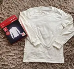 ユニクロ　超極暖　ヒートテッククルーネックTシャツ Mサイズ
