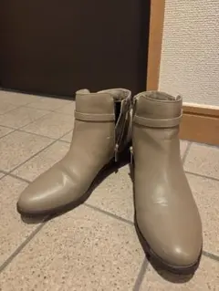 卑弥呼 レイン ショートブーツ ベージュのサムネイル