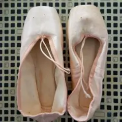 Item thumbnail for item 33c92fdc-c485-4de5-a217-a8ac1d36ea77