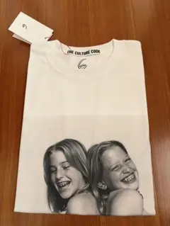 新品未使用　6 ROKU SISTER Tシャツのサムネイル