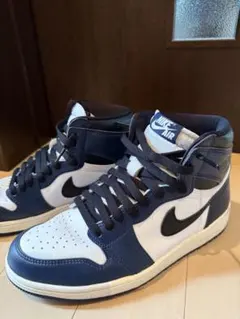 NIKE AIR JORDAN 1 MID ネイビー ホワイト