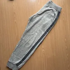 ユニクロ☆130スウェットパンツ