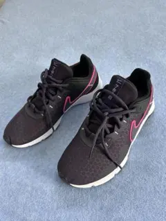 NIKE スニーカー ブラック ピンク