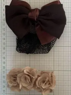 上品なネット付きリボンバレッタとお花のヘアクリップ
