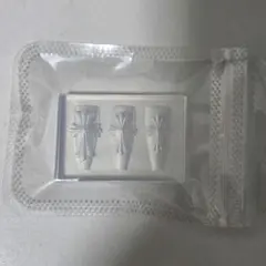 新品未使用◇ クロスモールド シリコンモールド 3Dパーツ 十字架 ネイルパーツ