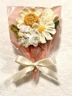 枯れない花束　毛糸の花　フラワーブーケ　白い花　プレゼント　編み物