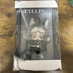 【日本限定】POPMART SKULLPANDA × XG ぬいぐるみペンダント