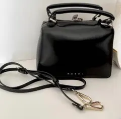 新品未使用 MARNI マルニ キッズ 2WAY ショルダーバッグ ブラックのサムネイル