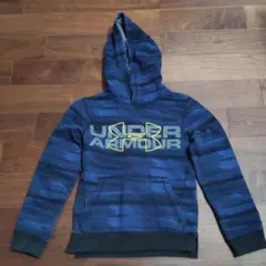アンダーアーマー　130  ジュニアパーカー