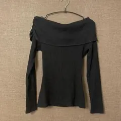 ZARA 黒 オフショルダー 長袖ニットZARA オフショル トップス ブラック