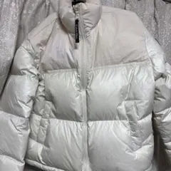 Calvin Klein ホワイトダウンジャケット
