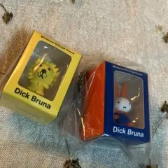 Dick Bruna ミッフィーとライオンのカプセルトイ