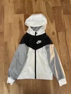 Nike フード　ナイロンパーカー　ジャケット XS ナイキ　グレー