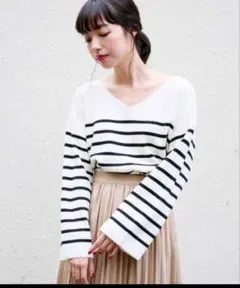 ローリーズファーム　ミラノリブVネックプルオーバー