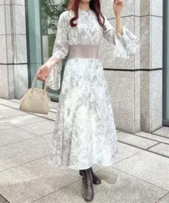 まあぽむ様専用 apres jourスリットスリーブウエストリブワンピ