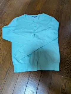 春色　ユニクロ　レディースカーディガン　Sサイズ　エメラルドグリーン