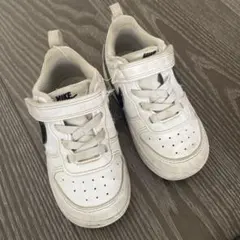 NIKE キッズ スニーカー ホワイト ブラックのサムネイル