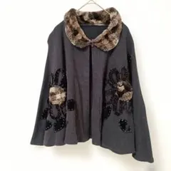CHANGE 花柄刺繍　ファー襟　グレーケープコート　ポンチョ　М〜L タグ付き