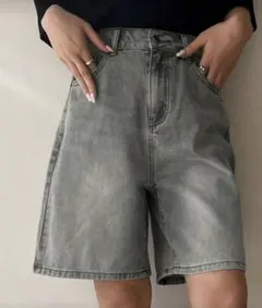 グレー ハーフパンツ