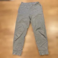 ユニクロ　UNIQLO ウルトラストレッチドライEXジョガーパンツ　140