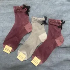 新品　靴下3点セットのサムネイル