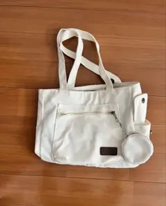 ホワイトキャンバストートバッグ