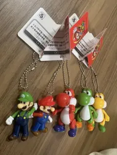 スーパーマリオ　ルイージ　ヨッシーキーホルダー
