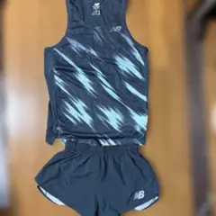 New Balance 陸上用シャツ タンクトップとショートパンツセットSサイズ