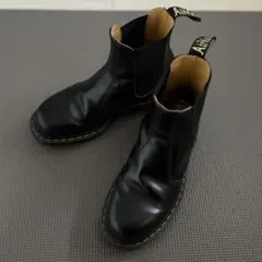 短*ン様 ドクターマーチン　チェルシーブーツ　メイドインイングランド