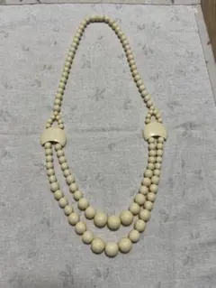 アイボリー ネックレス