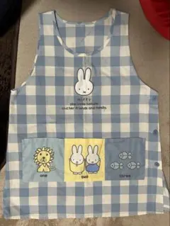 T*n様 保育士　エプロン　ミッフィー　介護士　M〜L