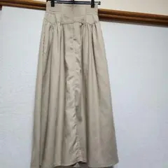 未使用　ベージュ ロングスカート ウエストゴム