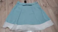 タグ付き　水色フレアスカート リボン付き