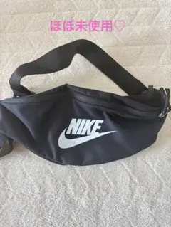 00s Nike ドット柄 ボディバッグ y2kテック - メルカリ