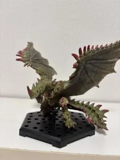 エスピナス　フィギュア Amazon | 【エスピナス亜種】 フィギュアビルダー モンスターハンター