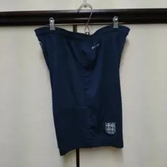 ネイビー DRI-FIT ショートパンツ エンブレム付き