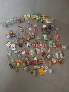 食品ミニチュア カプセルトイ 約80個セット