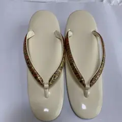 Item thumbnail for item 26848b65-1c1d-4ab5-9ea5-88dc0743a06d