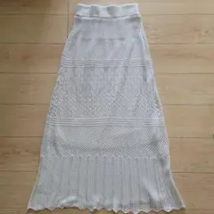 ROSE BUD　鍵編みスカート