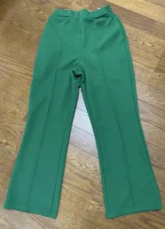 グリーン センタープレス パンツ Mサイズ